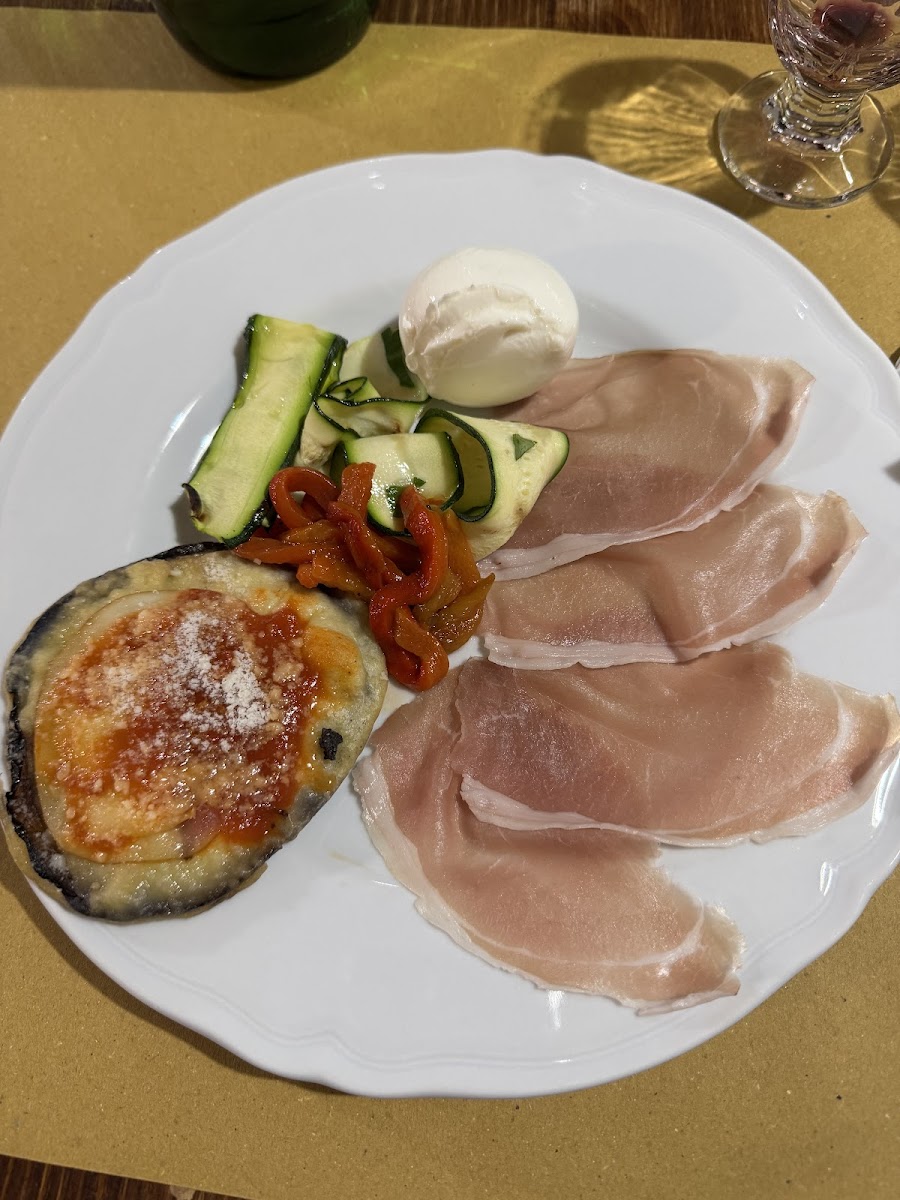 La Tentiglia Photos 2